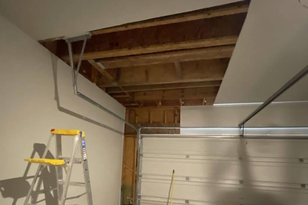 Expert Ceiling Water Damage Repair Across DFW