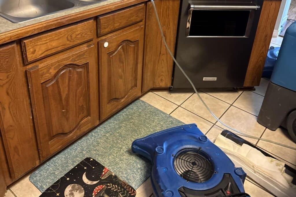 Washing Machine Leak Cleanup & Appliance Water Damage Restoration
